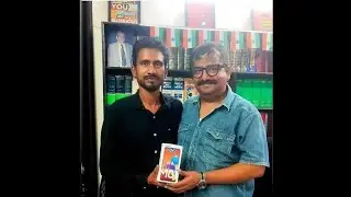 Lucknow Cab Driver Sahdat Ali Advocate Gift New Phone