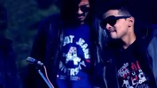 D18 - Middle Fingers Up (Raga, DoubLe-S', 2k Feat Caprian) | OFFICIAL VIDEO 2013