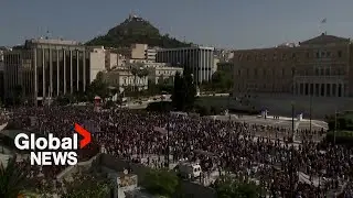 Greece protests: Workers strike against labour law changes