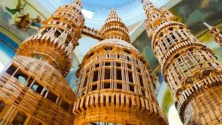 Collapsing The Imaginary City (130,000 Planks)