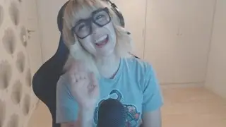 AdmiralBulldog and SinnedDonut exposed during stream.