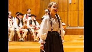 Pas sa mi, kravička... - Anna Kukučiková, DFS Cipovička, Žilina
