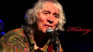 Albert Lee...Hiding