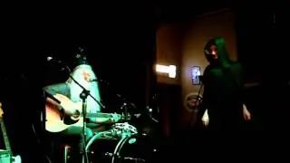 Kyle Lacy performs his song for Harry Potter