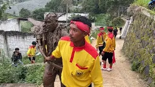 KUDA LUMPING PENUH LUMPUR GINI SENI BENJANG MEKAR BUDAYA LIVE LEMBANG GANDOK