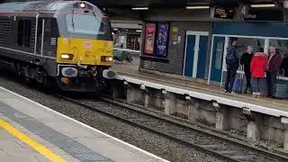 0A06 -DB67s - Skip Number six heading down to Wembley twelve late - 67006