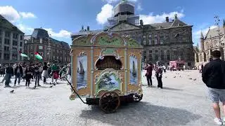 Draaiorgel het Snotneusje op de Dam 7 mei 1945 herdenking schietincident.