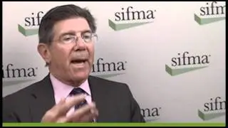 How does the financial regulatory rulemaking process work?
