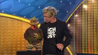 Was hei&szlig;t auf Franz&ouml;sisch Bl&ouml;der affe. Das ist ganz einfach Sascha Grammel.