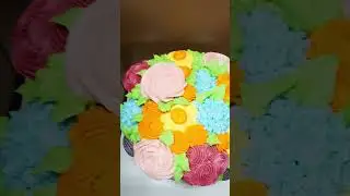 How I Decorate a Cupcake Bouquet