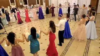 Nje valle pogonishte e bukur - Maturantet 2018