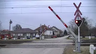Spoorwegovergang Csorna (H) // Railroad crossing // Vas&uacute;ti &aacute;tj&aacute;r&oacute;