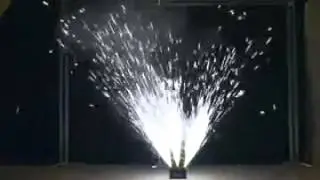 DEMONSTRA&Ccedil;&Atilde;O DE FOGOS INDOOR
