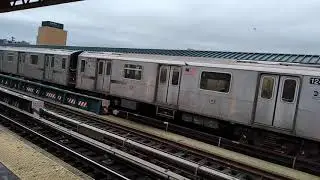 MTA 4 TRAIN R142S AND R142A AT 161 STREET