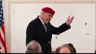 Кертис Слива отвечает на вопросы жителей Бронкса