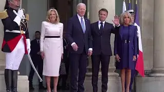 France&rsquo;s Macron welcomes Biden at Elysee Palace in Paris  | VOA News