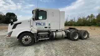 2016 Volvo VNL Truck Tractor