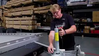 Как смазать домкрат для прицепа | My Futura #futuratrailers #cartrailer #carhauler