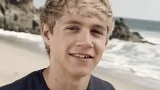 One Direction - What Makes You Beautiful (Reversed Version)