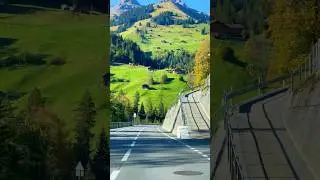 SWISS SUMMER DRIVE🇨🇭EPIC ALPINE ROADS &GREEN MOUNTAINS #swissroads #switzerland #roadtrip #shorts