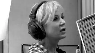 Lisa Maxwell sings 'The Man That Got Away'