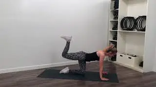 10-Minute Pilates Booty Workout // No Equipment | Busy Babe Fit Club