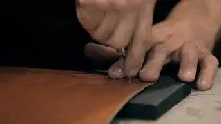 EL TALLER DEL CUERO - Cesar Giraldo