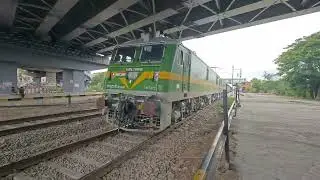 🚄🔥Twin UBL WAG9 Hauls NMG Wagon at Full Speed! Indian Railways Marvel in Action!🔥🚄