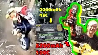 I tried running Losi's PROMOTO MX with two types of batteries. Look at the difference in running!