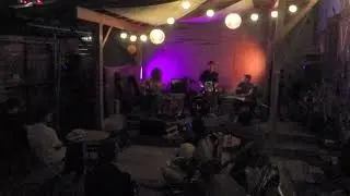 20240911 Miss Ambivalent, Huvudbry