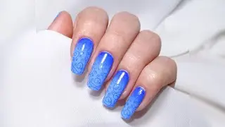 Blue swirls | Stamping Nail Art