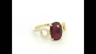 18k Yellow Gold Oval Ruby Ring with Diamond Pav&eacute; Shoulders &ndash; 2.25 ct