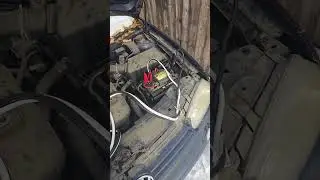 Dead battery, nobody around to jump? Use a backup battery!