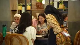 Poenya Nyonya Anina Tenggilis