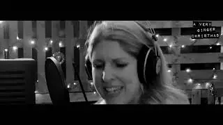 Leanne Jones - Let It Snow (A Very Ginger Christmas)