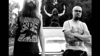 Monsternaut - Dog Town