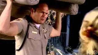 True Blood s04e06 - Andy Lends Holly a Hand.