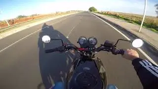 Cb 500.em silêncio para admirar o belo ronco do coyotão