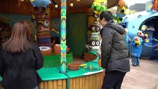 Universal Studio Japan:  Banana shoot game WON!!!