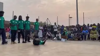 CRAZY BREAK DANCE 😳