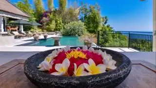 (SOLD) Luxury Hillside Villa with Stunning View