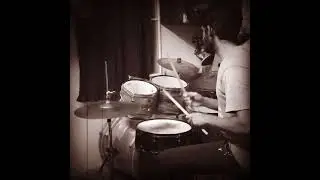 Drum groove  #drumbite #drumlessons #drumgroove #shortdrumming #drumshots