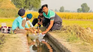 Ship Pani Bich Dub Gye 😱