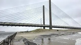 Indian River Inlet conditions live: Watch impact from Hurricane Erin as high tide rises in Delaware
