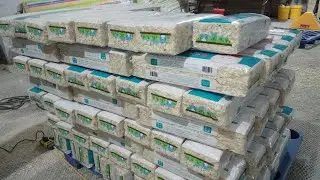 Animal feedings bedding alfalfa hay wooding shavings bagging press baler