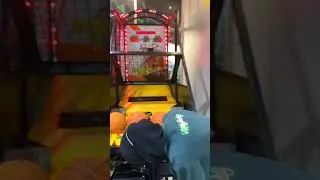 Street basketball arcade ball stopper malfunction,RIP Street basketball arcade#Shorts