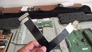 TV Samsung UN40f5500, o que parecia ser &agrave; tela/ vejam s&oacute;.