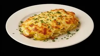 Simple ingredients, insane flavor! Everyone keep talking about This baked potatoes