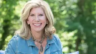 Portrait of Barri Rafferty, NYWICI 2020 Matrix Award Honoree