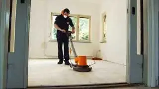 Come funziona una levigatrice rotativa per pavimenti?